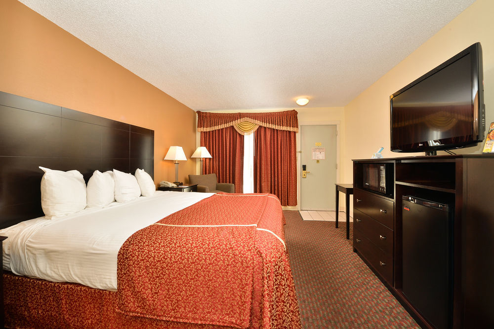 Best Western Inn Of St. Charles Сейнт Чарлз Екстериор снимка