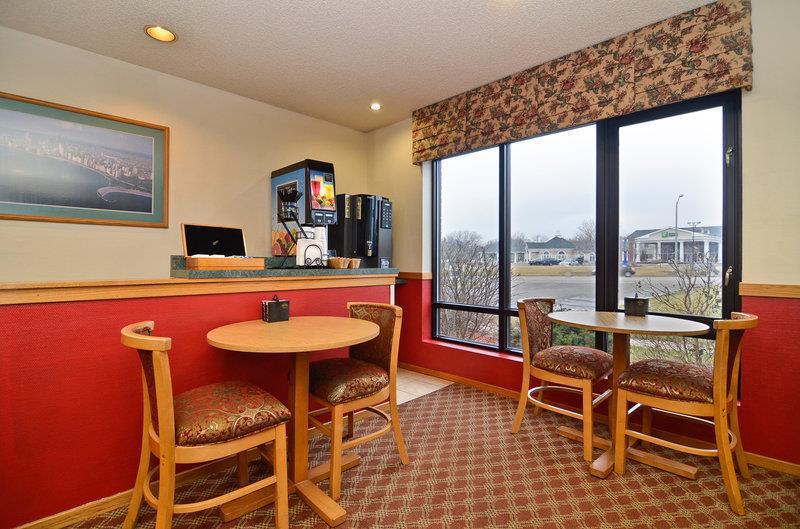 Best Western Inn Of St. Charles Сейнт Чарлз Ресторант снимка