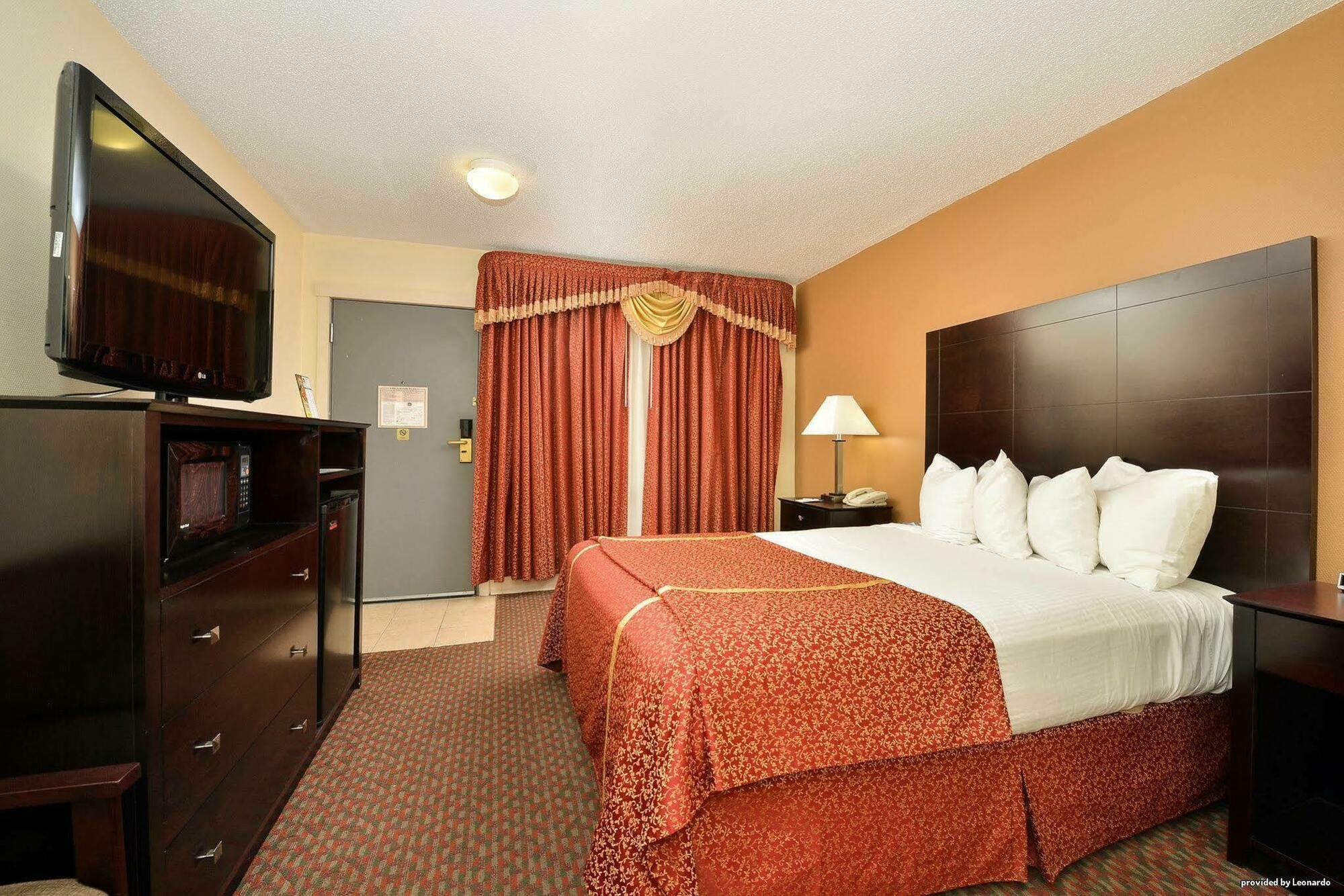 Best Western Inn Of St. Charles Сейнт Чарлз Екстериор снимка